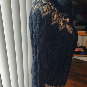 Hollister wool sweater